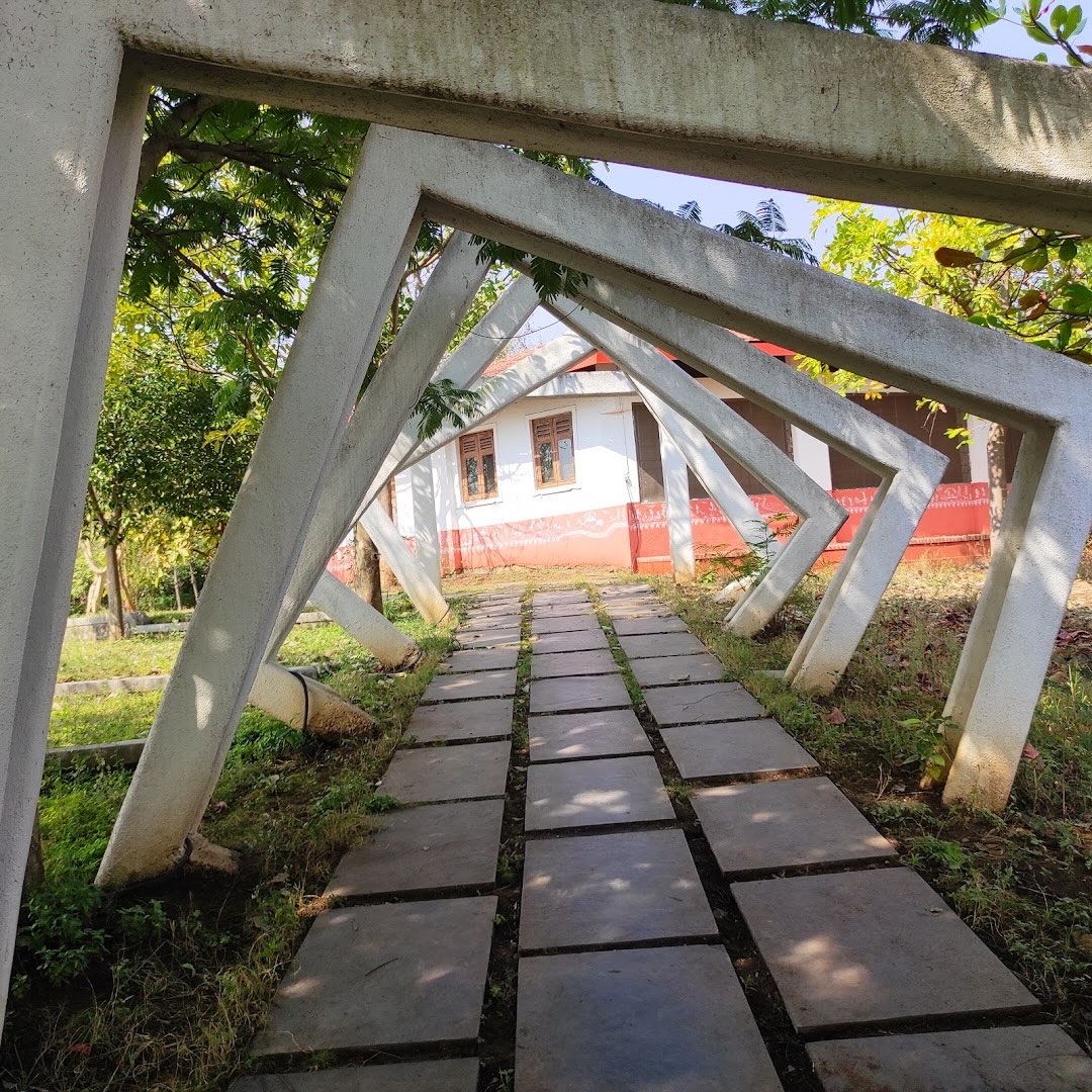 Serene Path at Triveni Ashram